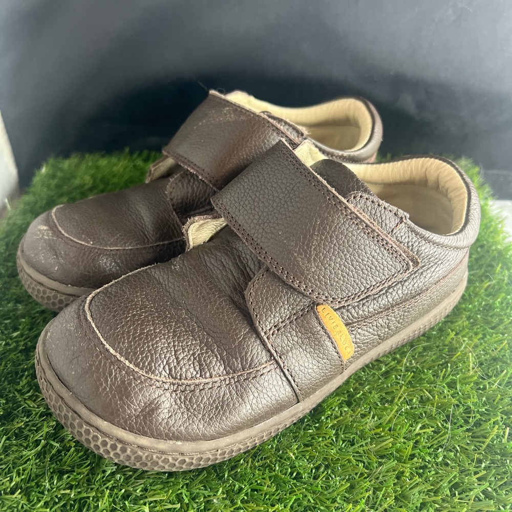 Livie & Luca Navy Blue Maverick Loafers Size 1Y. VGUC
